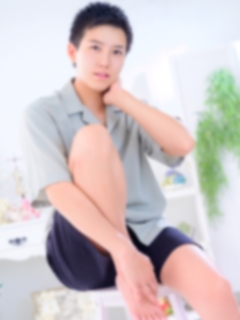 おなべ専門ウリ専【ボーイッシュ】 せなの写真