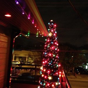 Woody's Sports and Video Bar