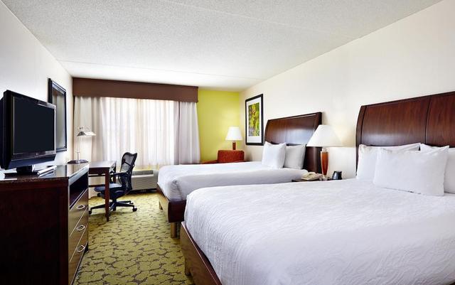 Hilton Garden Inn Omaha Downtown