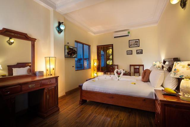 Khách sạn Chíc Hà Nội 