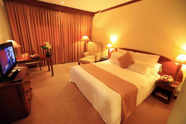 Mercure Vientiane Hotel