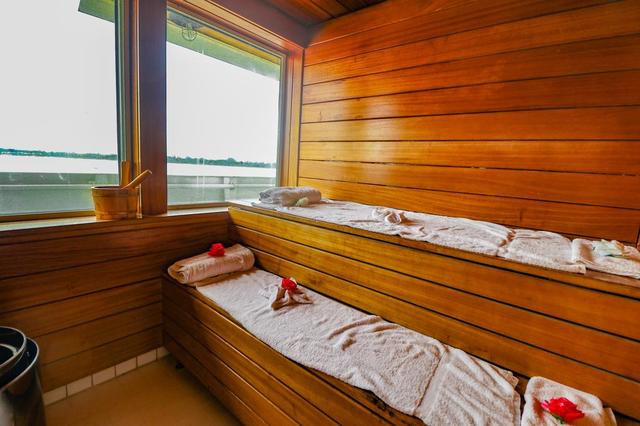 Vintage Luxury Yacht Hotel