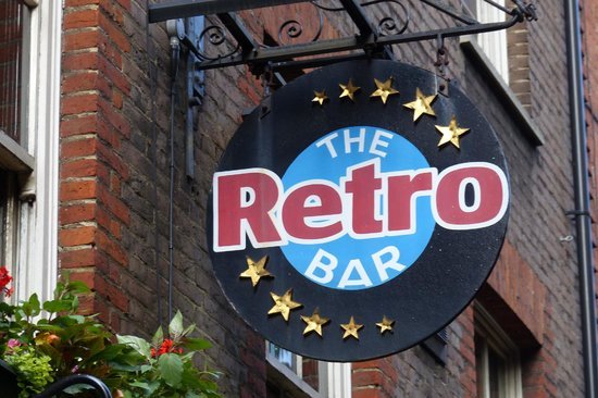 Retro Bar