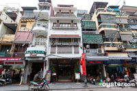 Oriental Suites Hotel &am...