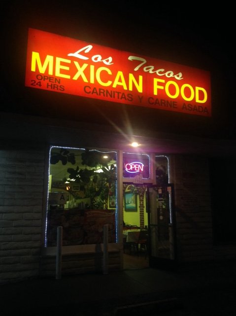 Los Tacos