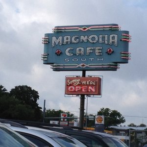 Magnolia Cafe South