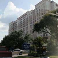 Sheraton Suites Near The ...