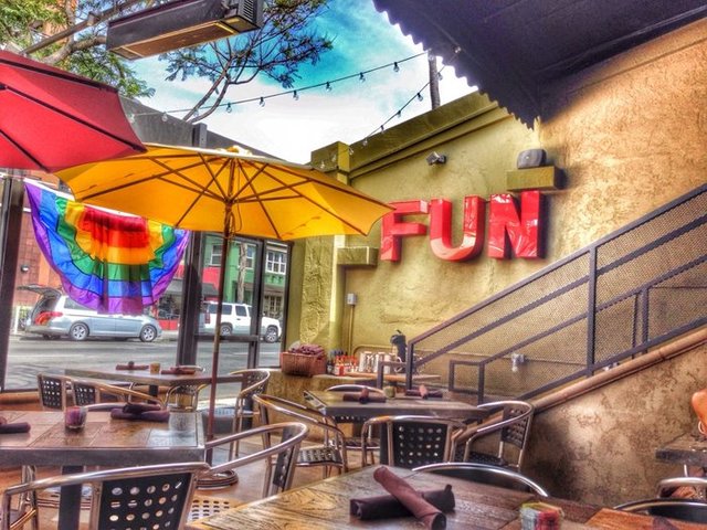 R Gang Eatery