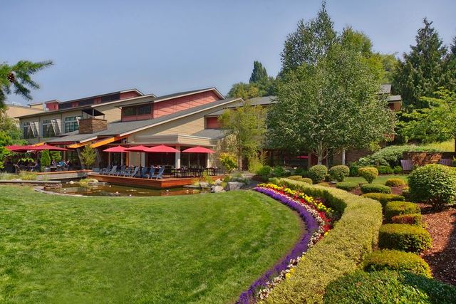 Cedarbrook Lodge