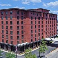 Hampton Inn & Suites ...