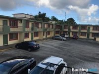 2 BEDROOM / 1 BATH ONLY 9...