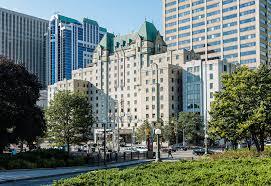 Lord Elgin Hotel