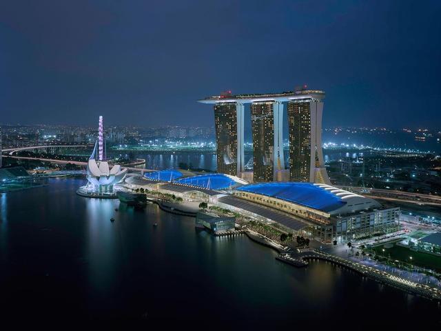 Marina Bay Sands Hotel