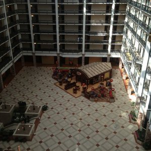 Renaissance Austin Hotel