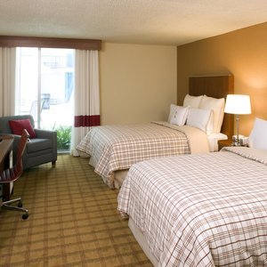 Four Points by Sheraton - CITYCENTRE