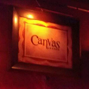 Canvas Lounge