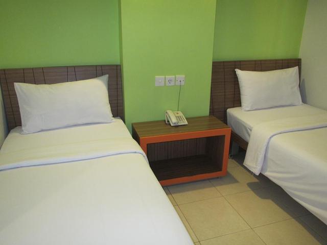 Studio One Hotel