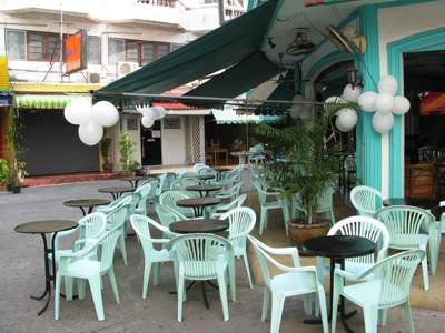 Sunee Plaza Bar