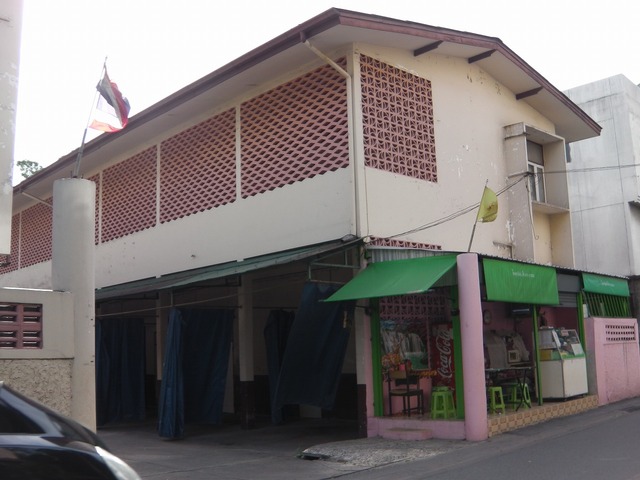 Phra Khanong Hotel / โรงแรมพระโขนง