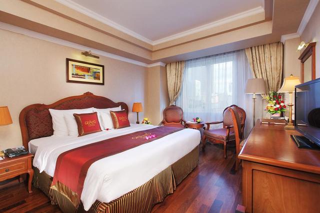 Hotel Grand Saigon