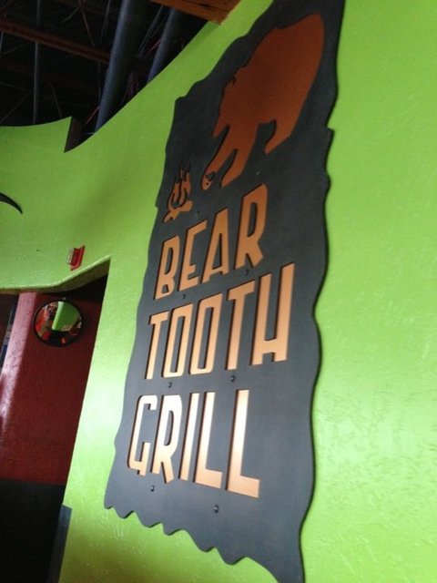 Bear Tooth Theatrepub Cafe & Grill