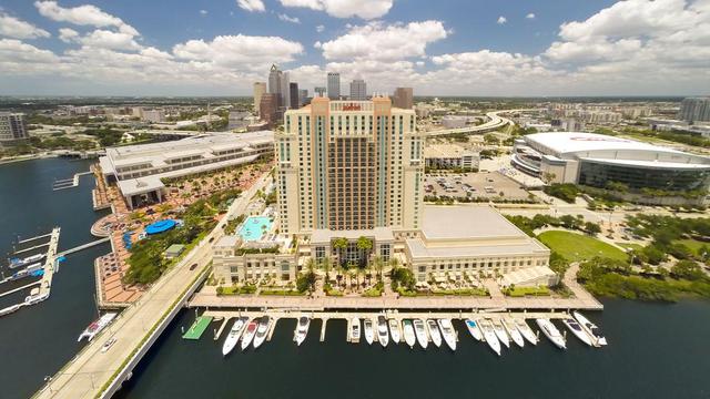 Marriott Waterside Hotel & Marina