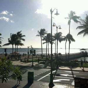 LuLu's Surf Club Waikiki Beach