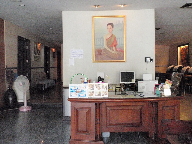 TARNTAWAN Massage