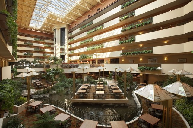 Embassy Suites by Hilton Omaha