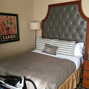 Peery Hotel