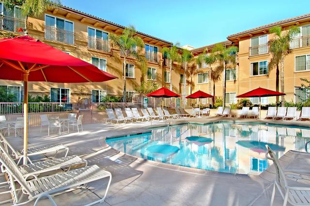 Hilton Garden Inn Carlsbad Beach