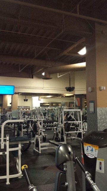 24 Hour Fitness: Horton Plaza