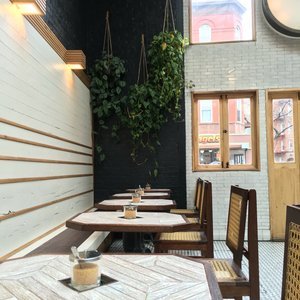 Sisters Restaurant