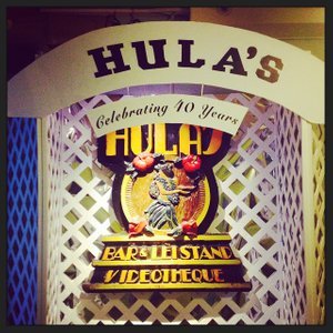 Hula's Bar & Lei Stand