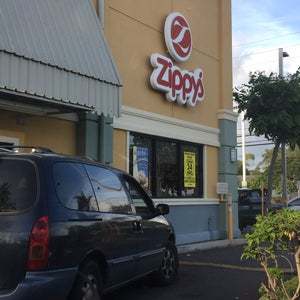 Zippy's Ewa