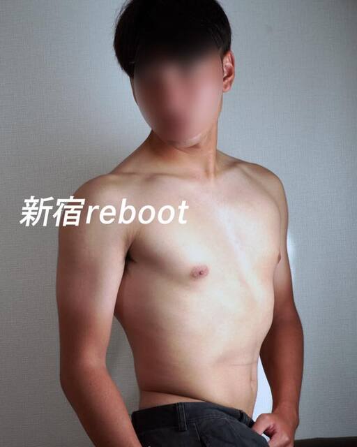 新宿REBOOT