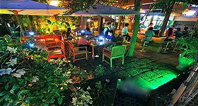 Garden Bar