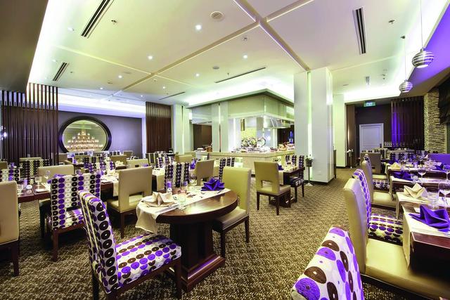 Khách Sạn Movenpick Hà Nội