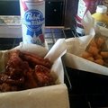 Redwing Bar & Grill