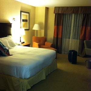 Warwick Hotel
