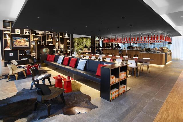 citizenM Rotterdam Hotel