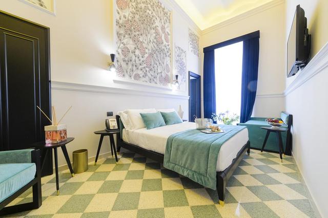 Roma Luxus Hotel