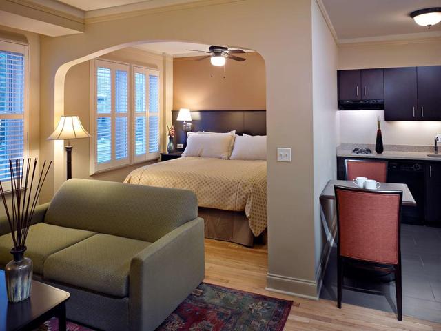 Hawthorne Terrace Hotel
