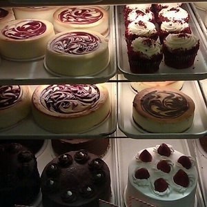Junior's Cheesecake & Desserts