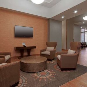 Hampton Inn & Suites Pittsburgh Downtown