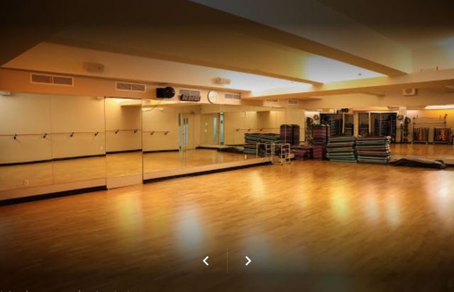 Complete Body - Financial District