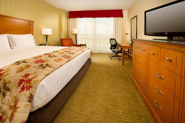 Drury Inn & Suites Orlando
