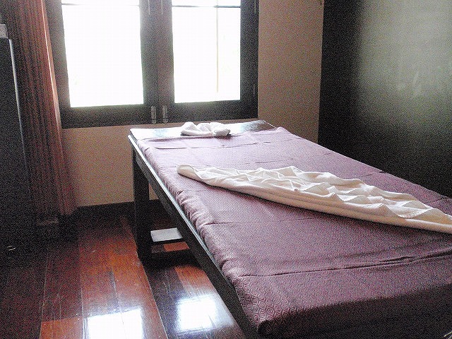 Gaya Massage