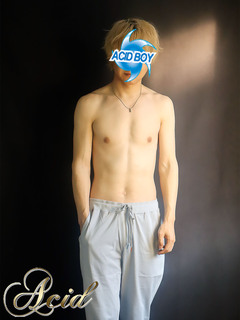 アシッドの写真